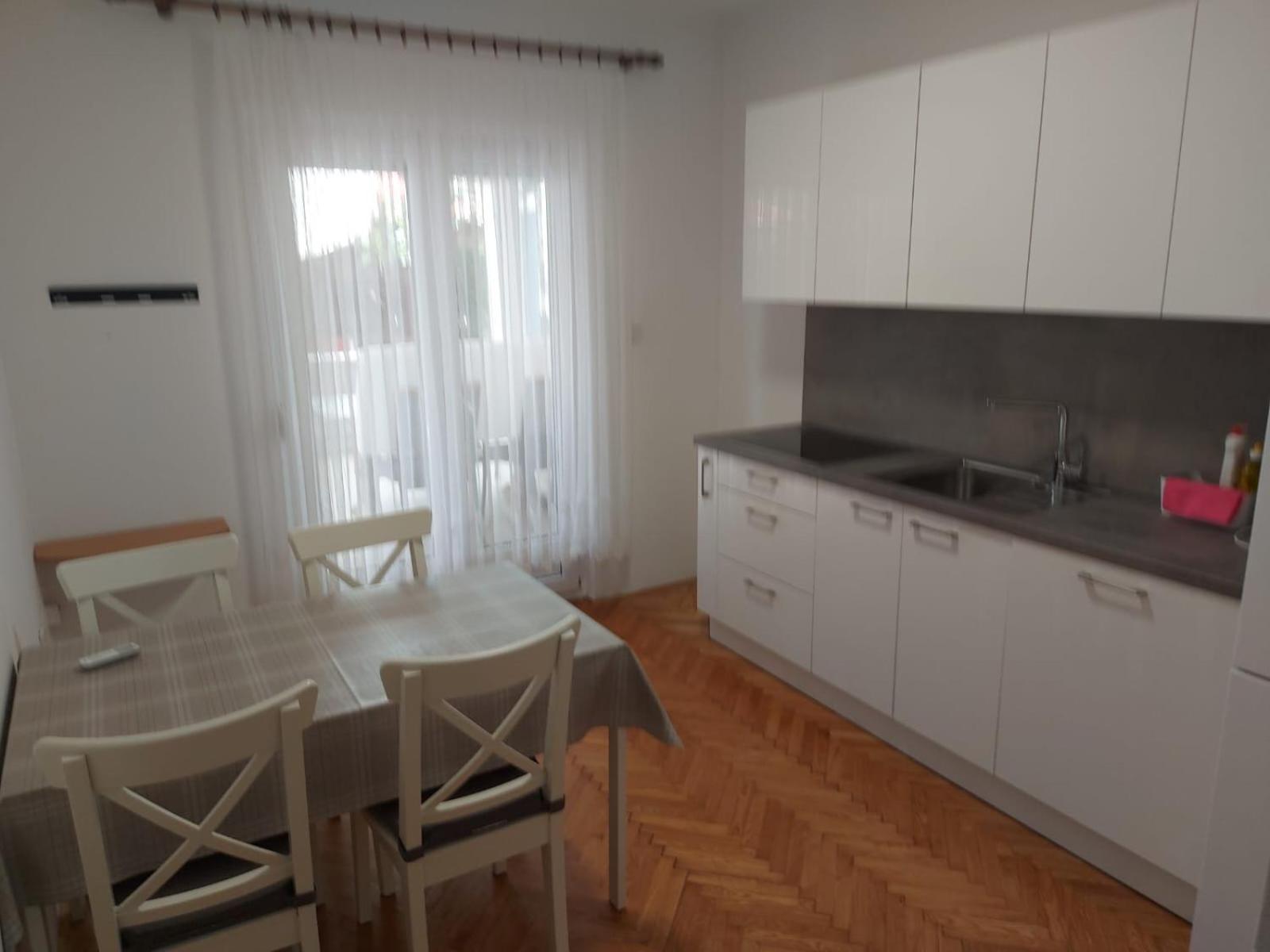 Apartmani Manda Нин Экстерьер фото